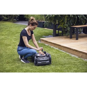 Газонокосарка-робот HUSQVARNA AM 305 (9679740-11)