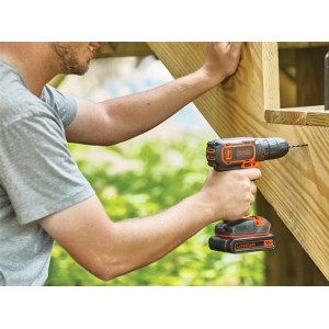 Акумуляторний шуруповерт BLACK+DECKER BDCDC18KB