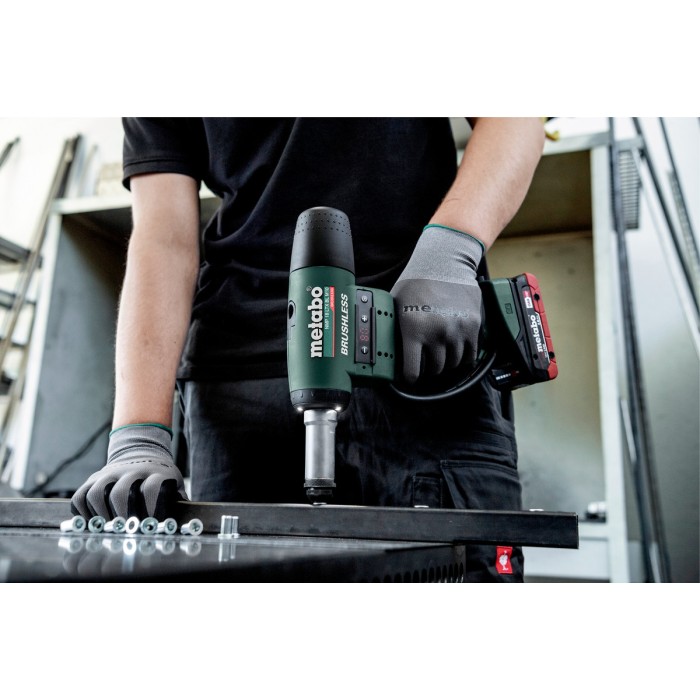 GVB 18 LTX BL 11-28 Compact Акумуляторна прямошліфувальна машина GVB 18 LTX BL 11-28 Compact Акумуляторна прямошліфувальна машина