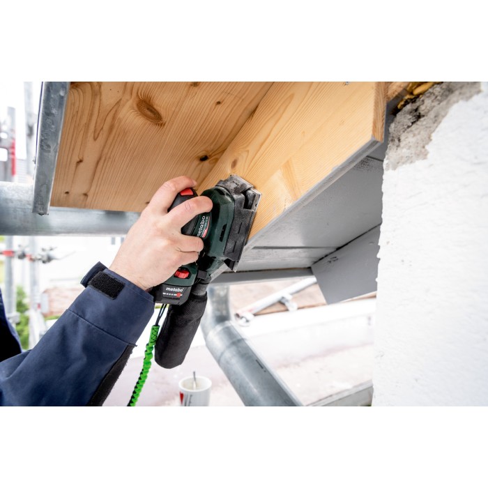 KGS 18 LTX BL 254 Акумуляторна торцювальна пила KGS 18 LTX BL 254 Акумуляторна торцювальна пила