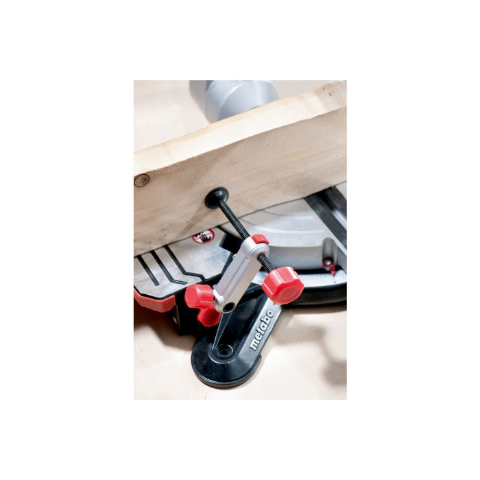 Торцювальна пила METABO KGS 216 M (619260000) Торцювальна пила METABO KGS 216 M (619260000)