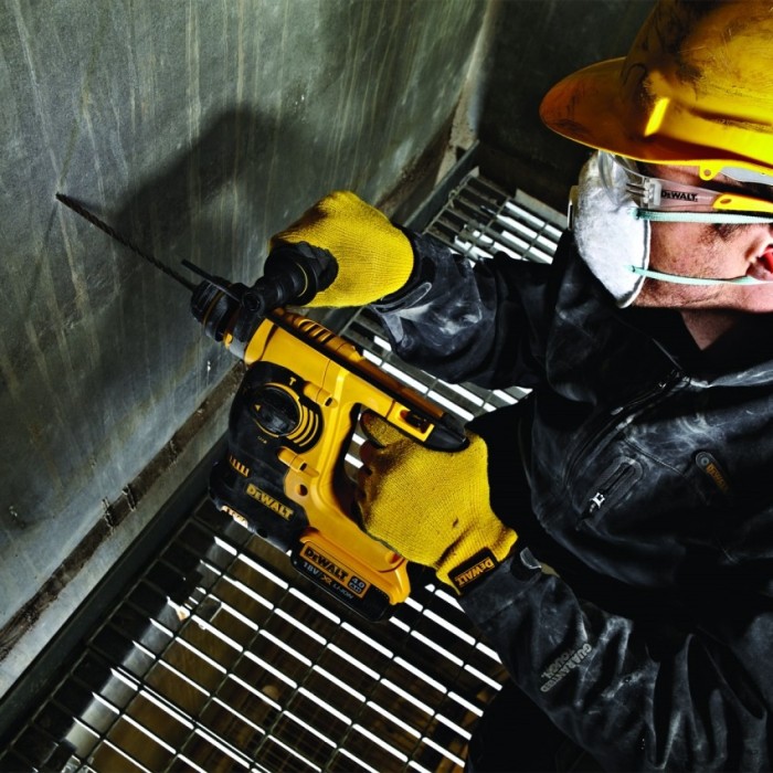 Акумуляторний перфоратор DeWALT DCH253M2 Акумуляторний перфоратор DeWALT DCH253M2
