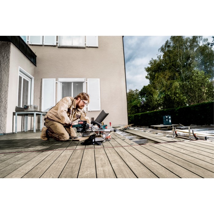 Акумуляторна торцювальна пила METABO KGS 18 LTX (619001650) Акумуляторна торцювальна пила METABO KGS 18 LTX (619001650)
