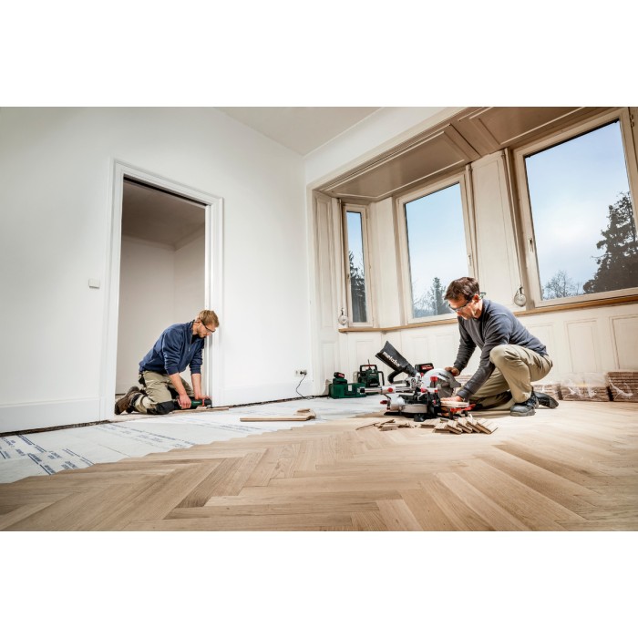 Акумуляторна торцювальна пила METABO KGS 18 LTX (619001650) Акумуляторна торцювальна пила METABO KGS 18 LTX (619001650)
