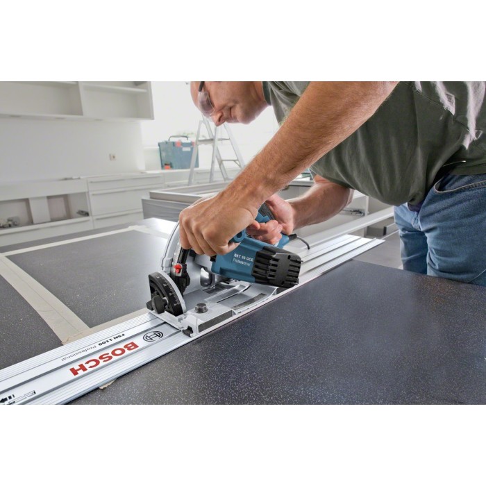 Дискова ручна пила BOSCH GKT 55 GCE Professional (0601675000) Дискова ручна пила BOSCH GKT 55 GCE Professional (0601675000)