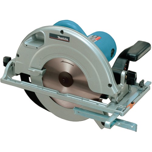 Дискова ручна пила MAKITA 5903R