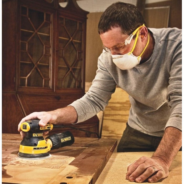 Кутова шліфмашина DeWALT DWE6423 Кутова шліфмашина DeWALT DWE6423