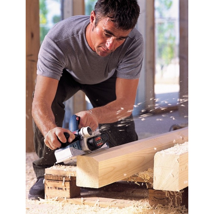 Рубанок мережевий BOSCH GHO 40-82 C Professional (060159A76A) Рубанок мережевий BOSCH GHO 40-82 C Professional (060159A76A)