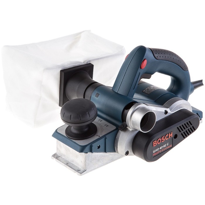 Рубанок мережевий BOSCH GHO 40-82 C Professional (060159A76A) Рубанок мережевий BOSCH GHO 40-82 C Professional (060159A76A)