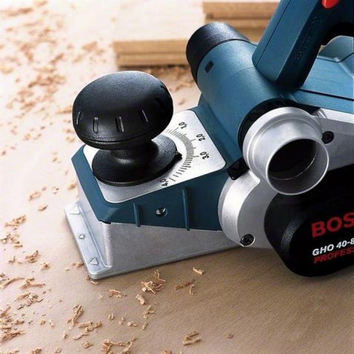 Рубанок мережевий BOSCH GHO 40-82 C Professional (060159A76A) Рубанок мережевий BOSCH GHO 40-82 C Professional (060159A76A)