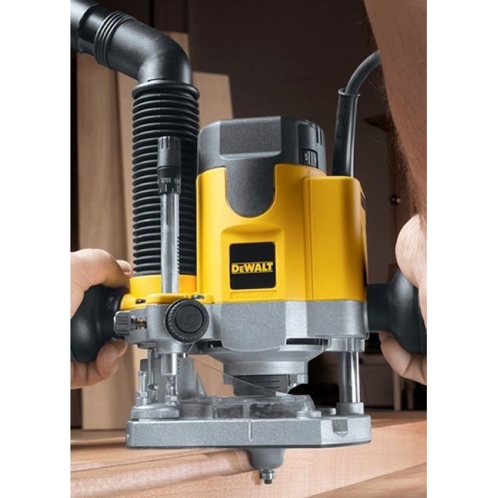Фрезер DeWALT DW621 Фрезер DeWALT DW621