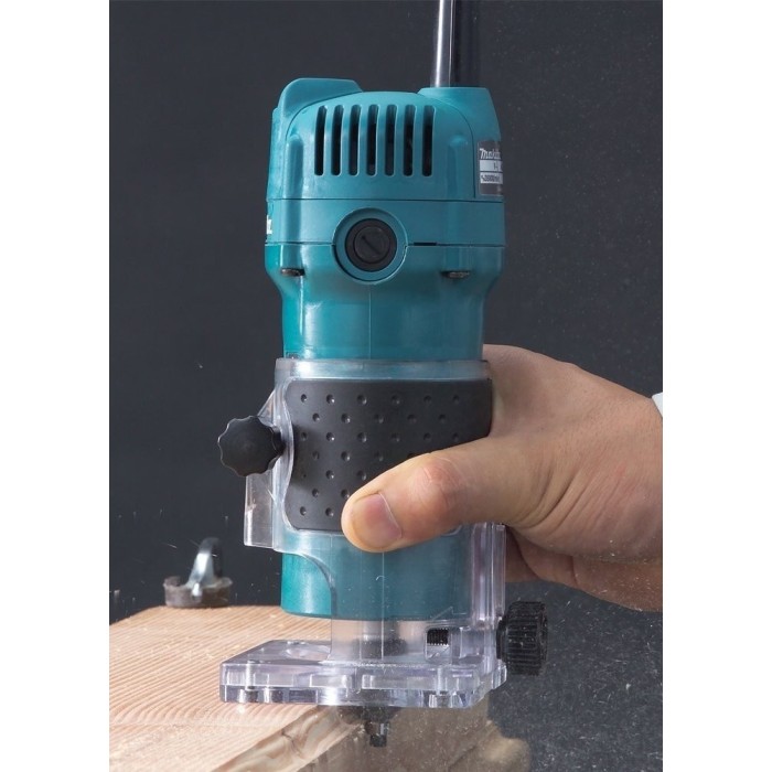 Фрезер MAKITA 3709 Фрезер MAKITA 3709