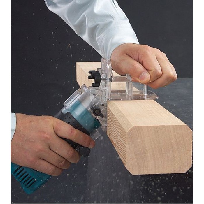 Фрезер MAKITA 3710 Фрезер MAKITA 3710