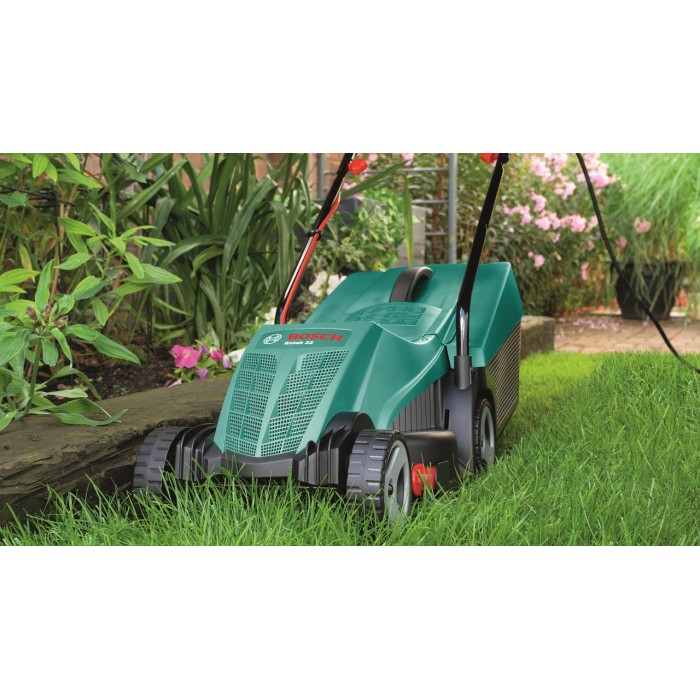 Газонокосарка електрична BOSCH Rotak 32 (0600885B00) Газонокосарка електрична BOSCH Rotak 32 (0600885B00)
