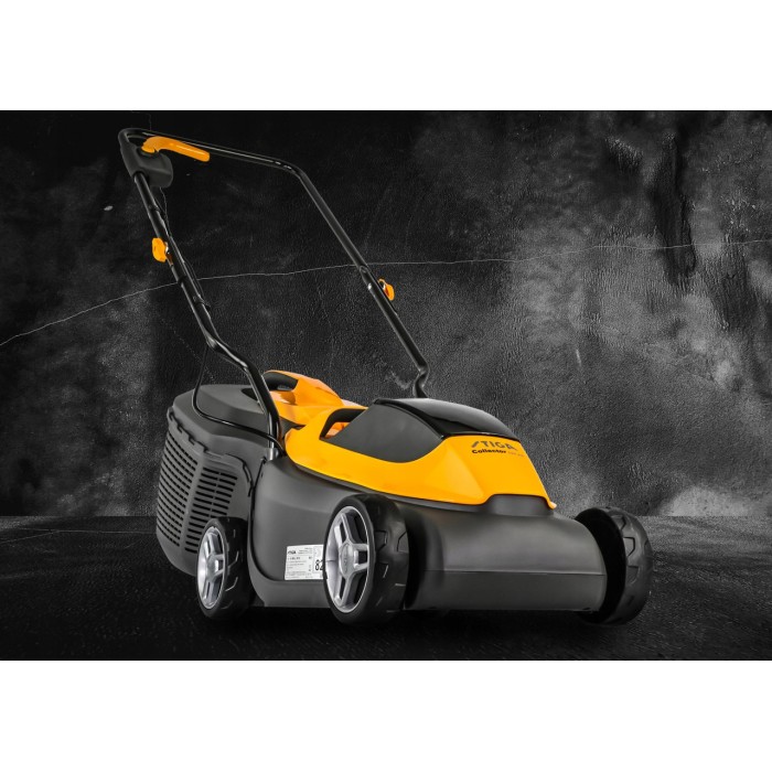 Акумуляторна газонокосарка безщіткова STIGA Collector 132AE Kit Акумуляторна газонокосарка безщіткова STIGA Collector 132AE Kit