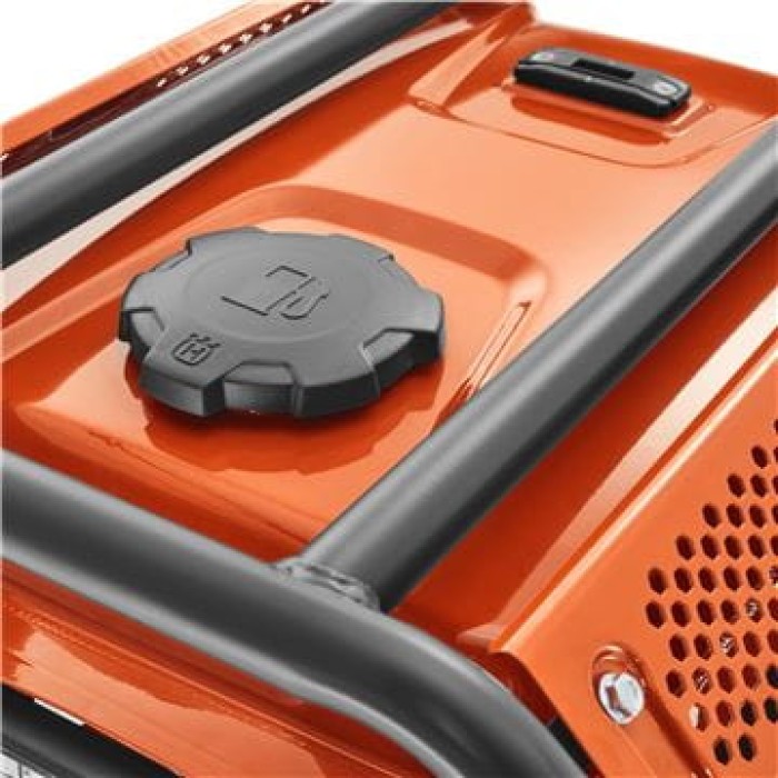 Генератор бензиновий HUSQVARNA G2500P (9676650-02) Генератор бензиновий HUSQVARNA G2500P (9676650-02)