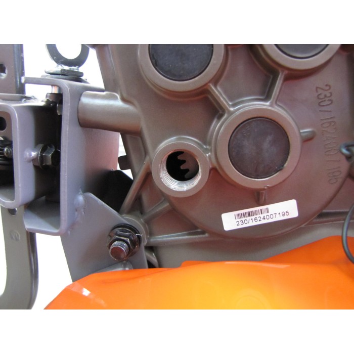 Культиватор бензиновий HUSQVARNA TF 230 (9673167‑01) Культиватор бензиновий HUSQVARNA TF 230 (9673167‑01)