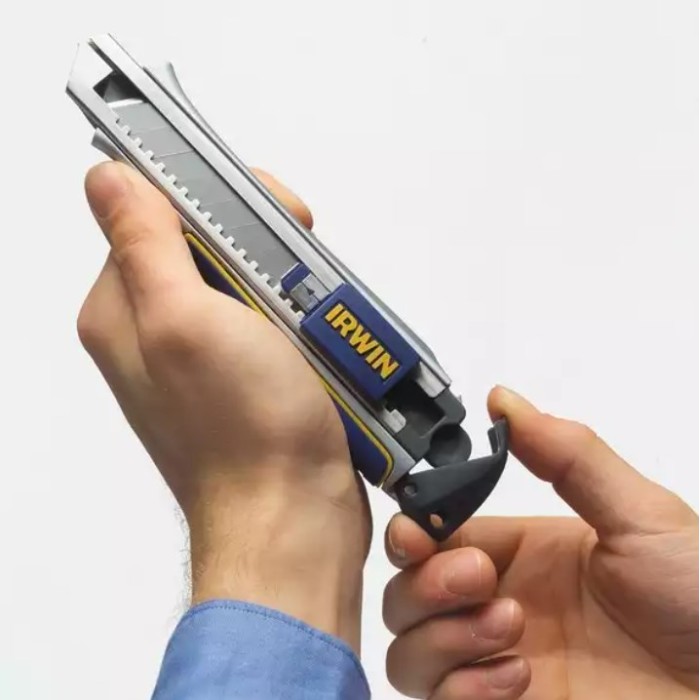 Ніж с отлам сегм Pro Touch 25мм AUTO LOAD SNAP-OFF KNIFE Ніж с отлам сегм Pro Touch 25мм AUTO LOAD SNAP-OFF KNIFE