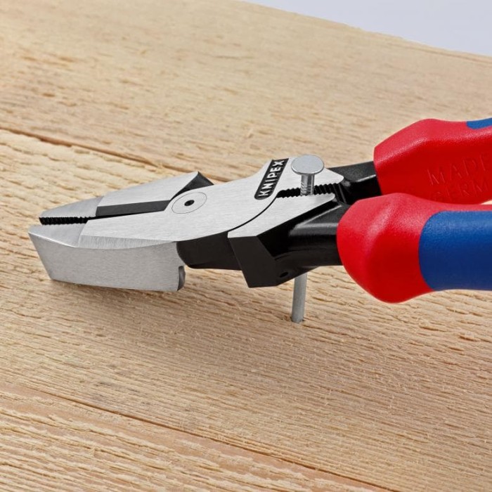 Плоскогубці електромонтера KNIPEX 09 01 240 Плоскогубці електромонтера KNIPEX 09 01 240