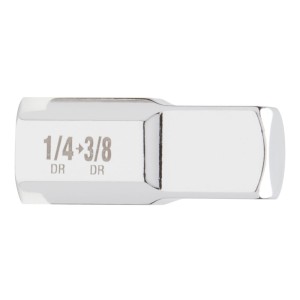 Перехідник хромований для головок MILWAUKEE, з квадрата 1/4'' на 3/8'' квадрат