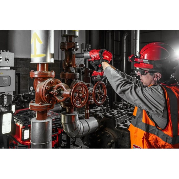 Гайковерт акумуляторний безщітковий 3/4'' MILWAUKEE, M18 ONEFHIWF34-0X, 2034Нм, з кільцем (HDкейс) Гайковерт акумуляторний безщітковий 3/4'' MILWAUKEE, M18 ONEFHIWF34-0X, 2034Нм, з кільцем (HDкейс)