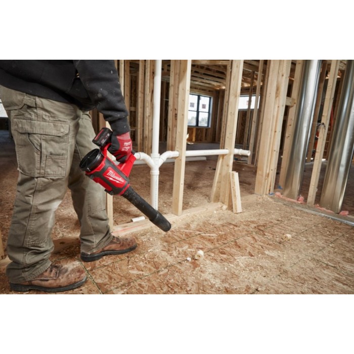 Повітродувка акумуляторна MILWAUKEE M12 BBL-0 (каркас) Повітродувка акумуляторна MILWAUKEE M12 BBL-0 (каркас)
