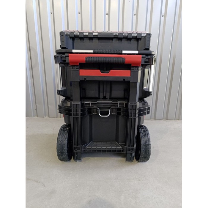 Набор ящиків для інструментів PACKOUT MILWAUKEE, №3 (4932464078 / 4932464079 / 4932464082) Набор ящиків для інструментів PACKOUT MILWAUKEE, №3 (4932464078 / 4932464079 / 4932464082)