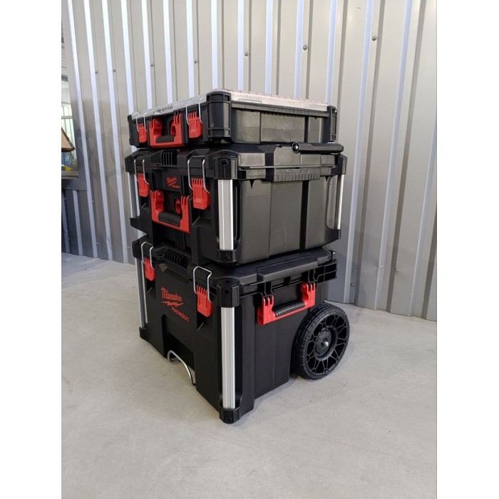 Набор ящиків для інструментів PACKOUT MILWAUKEE, №3 (4932464078 / 4932464079 / 4932464082) Набор ящиків для інструментів PACKOUT MILWAUKEE, №3 (4932464078 / 4932464079 / 4932464082)