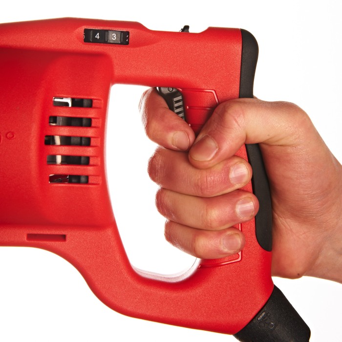 Пила шабельна MILWAUKEE, SSPE 1300 RX, 1300Вт Пила шабельна MILWAUKEE, SSPE 1300 RX, 1300Вт