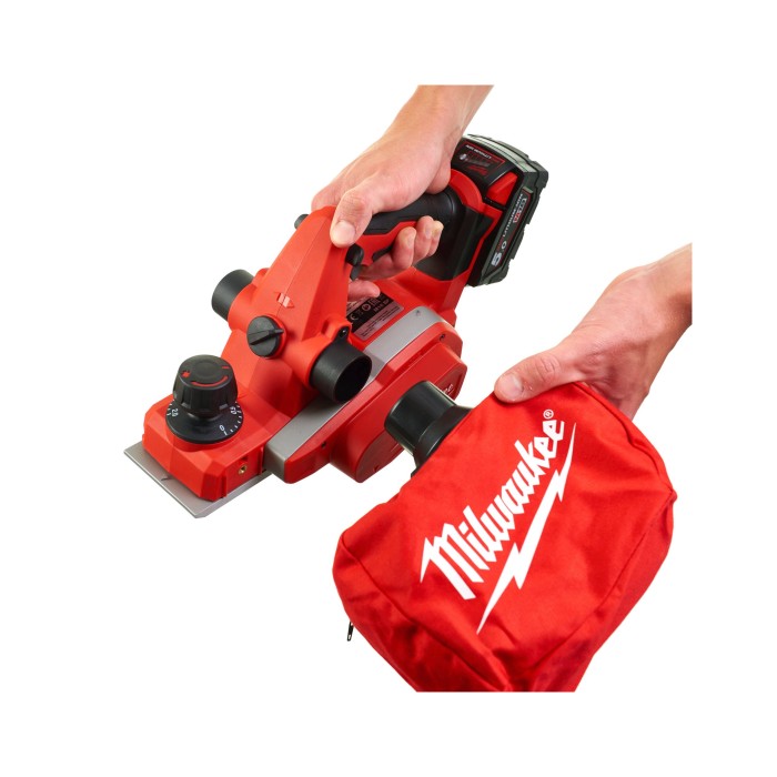 Рубанок акумуляторний MILWAUKEE, M18 BP-0, 82мм (+пилозбірник, кутова та бокова напрямна, картонне пакування) Рубанок акумуляторний MILWAUKEE, M18 BP-0, 82мм (+пилозбірник, кутова та бокова напрямна, картонне пакування)