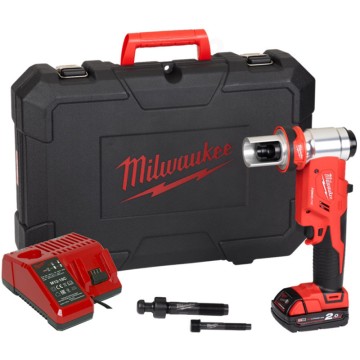 Пробійник гідравлічний для отворів акумуляторний FORCE LOGIC MILWAUKEE M18 HKP-201C (зарядний пристрій, 1 акумулятор М18 2Аг, ак
