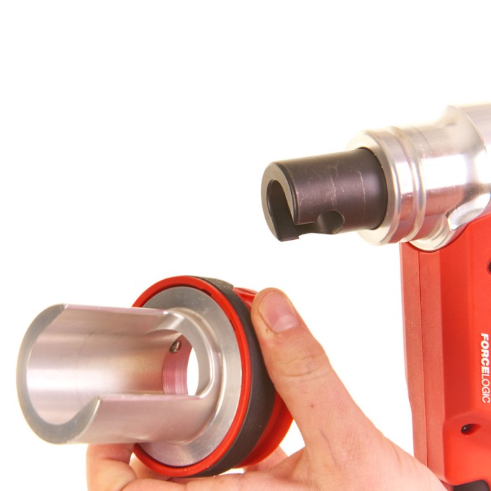 Пробійник гідравлічний для отворів акумуляторний FORCE LOGIC MILWAUKEE M18 HKP-0C (каркас, кейс) Пробійник гідравлічний для отворів акумуляторний FORCE LOGIC MILWAUKEE M18 HKP-0C (каркас, кейс)