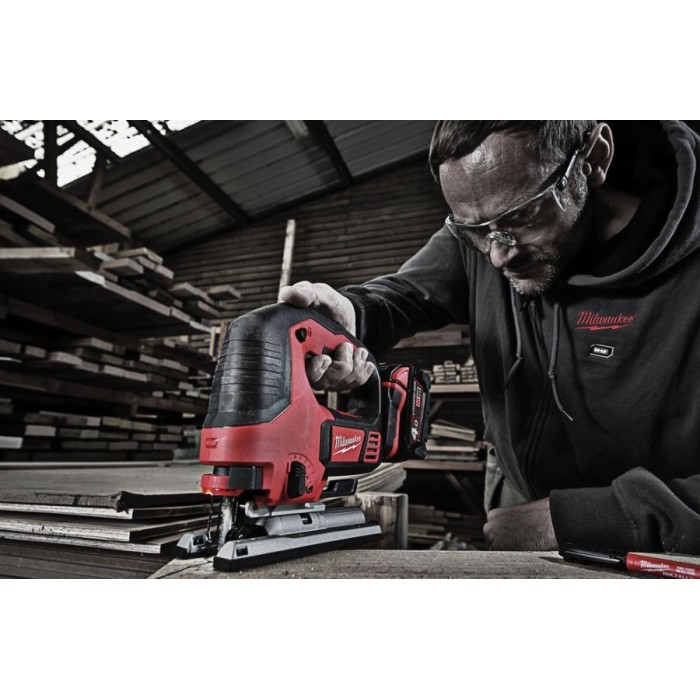 Лобзик акумуляторний MILWAUKEE, M18 BJS-0X (каркас. полотно, адаптер, кожух, насадка, накладка підошви, HDкейс) Лобзик акумуляторний MILWAUKEE, M18 BJS-0X (каркас. полотно, адаптер, кожух, насадка, накладка підошви, HDкейс)