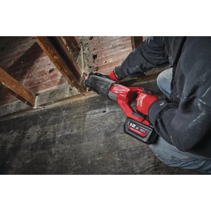 Пила шабельна акумуляторна MILWAUKEE, M18 FSX-0C (кейс) Пила шабельна акумуляторна MILWAUKEE, M18 FSX-0C (кейс)