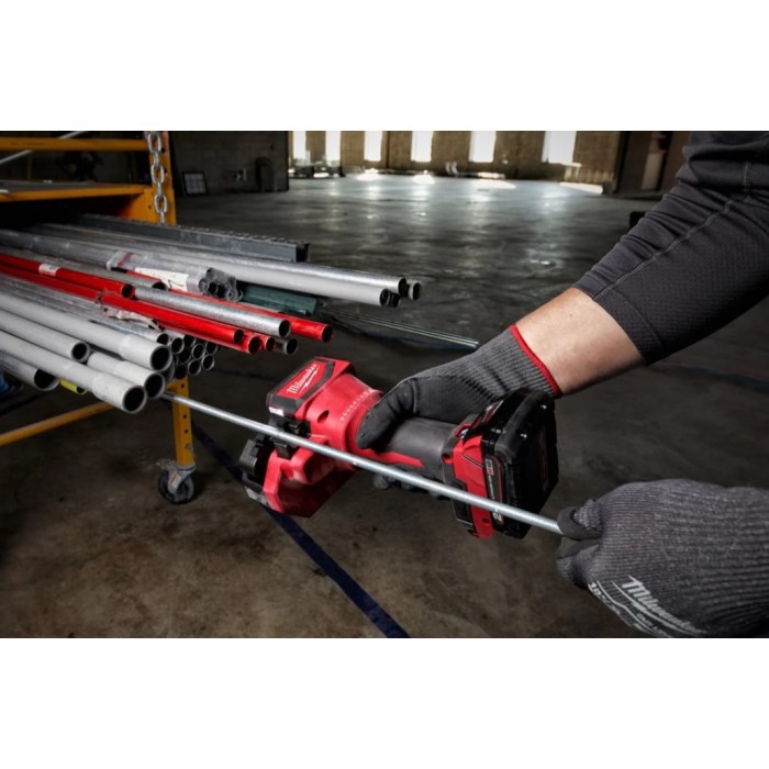 Шпилькоріз акумуляторний безщітковий MILWAUKEE M18 BLTRC-0X (каркас, HD кейс) Шпилькоріз акумуляторний безщітковий MILWAUKEE M18 BLTRC-0X (каркас, HD кейс)