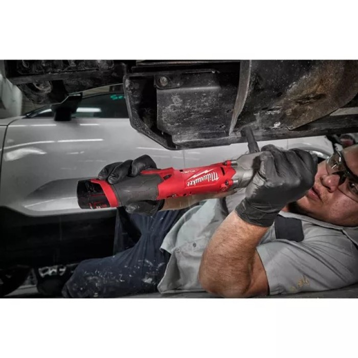 Гайковерт кутовий акумуляторний безщітковий 1/2'' MILWAUKEE, M12 FRAIWF12-0, 300Нм (каркас, картонне пакування) Гайковерт кутовий акумуляторний безщітковий 1/2'' MILWAUKEE, M12 FRAIWF12-0, 300Нм (каркас, картонне пакування)