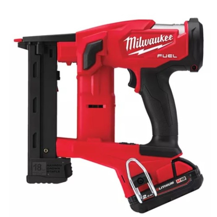 Степлер скобозабивний акумуляторний завужений безщітковий MILWAUKEE, M18 FNCS18GS-202X, скоба 9,5-38мм (зарядний пристрій M12-18 Степлер скобозабивний акумуляторний завужений безщітковий MILWAUKEE, M18 FNCS18GS-202X, скоба 9,5-38мм (зарядний пристрій M12-18