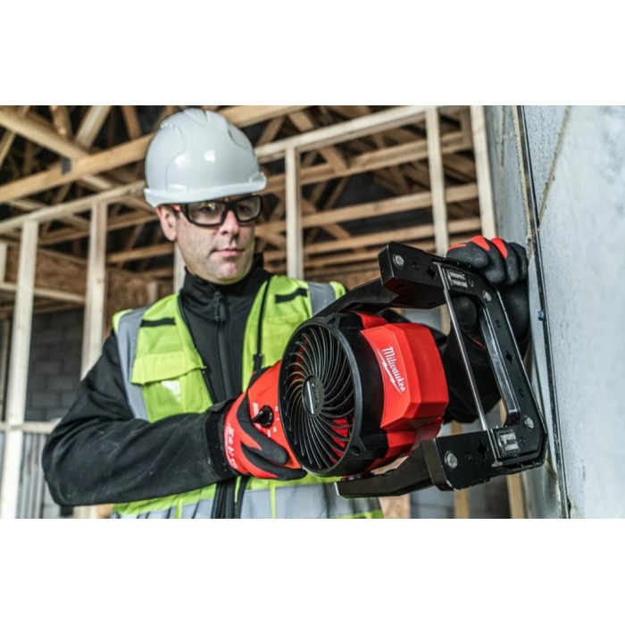 Вентилятор акумуляторний MILWAUKEE, M12 AF-0 (каркас, картонне ппакування) Вентилятор акумуляторний MILWAUKEE, M12 AF-0 (каркас, картонне ппакування)