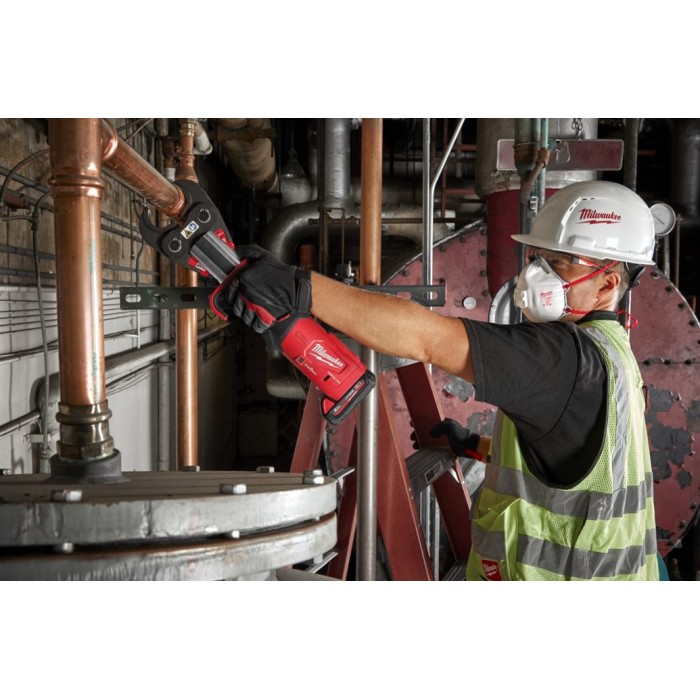 Обтискач гідравлічний акумуляторний для труб MILWAUKEE, M18 ONEBLHPT-302C U-SET (зарядний пристрій М12-18 FC, 2 акумулятори М18 Обтискач гідравлічний акумуляторний для труб MILWAUKEE, M18 ONEBLHPT-302C U-SET (зарядний пристрій М12-18 FC, 2 акумулятори М18