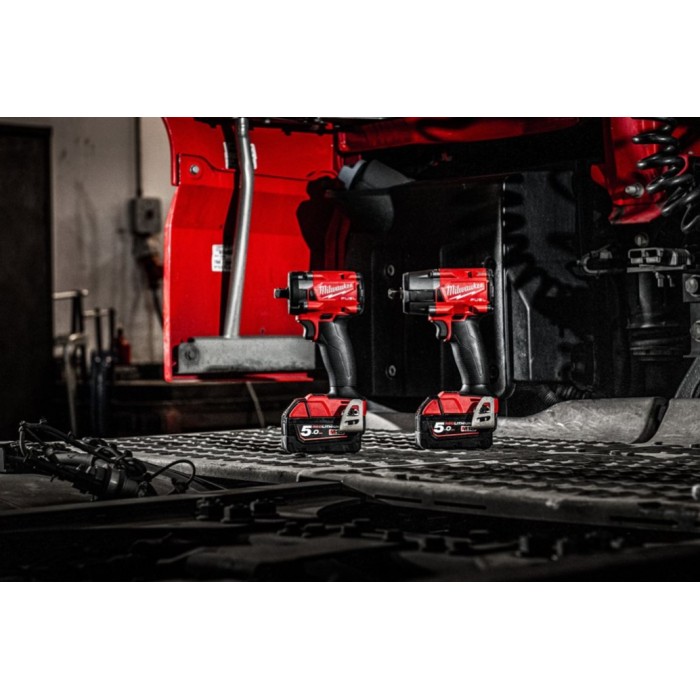 Гайковерт акумуляторний безщітковий 1/2'' MILWAUKEE, M18 FIW2P12-502X, 339Нм, з піном (зарядний пристрій M12-18 FC, 2 акумулятор Гайковерт акумуляторний безщітковий 1/2'' MILWAUKEE, M18 FIW2P12-502X, 339Нм, з піном (зарядний пристрій M12-18 FC, 2 акумулятор
