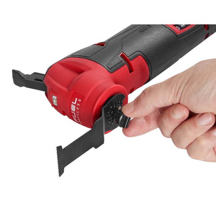 Інструмент багатофунціональний акумуляторний MILWAUKEE, M18 FMT-0X (каркас, універсальне лезо, шліфувальна підошва, шліфувальний Інструмент багатофунціональний акумуляторний MILWAUKEE, M18 FMT-0X (каркас, універсальне лезо, шліфувальна підошва, шліфувальний