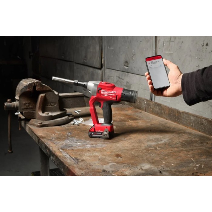 Заклепочник акумуляторний для замкових болтів безщітковий MILWAUKEE M18 ONEFLT-0X, діаметр 4,8-6,4мм (каркас, кліпса на ремінь. Заклепочник акумуляторний для замкових болтів безщітковий MILWAUKEE M18 ONEFLT-0X, діаметр 4,8-6,4мм (каркас, кліпса на ремінь.