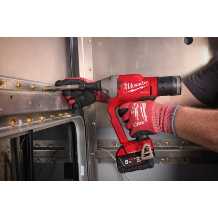 Заклепочник акумуляторний для замкових болтів безщітковий MILWAUKEE M18 ONEFLT-0X, діаметр 4,8-6,4мм (каркас, кліпса на ремінь. Заклепочник акумуляторний для замкових болтів безщітковий MILWAUKEE M18 ONEFLT-0X, діаметр 4,8-6,4мм (каркас, кліпса на ремінь.