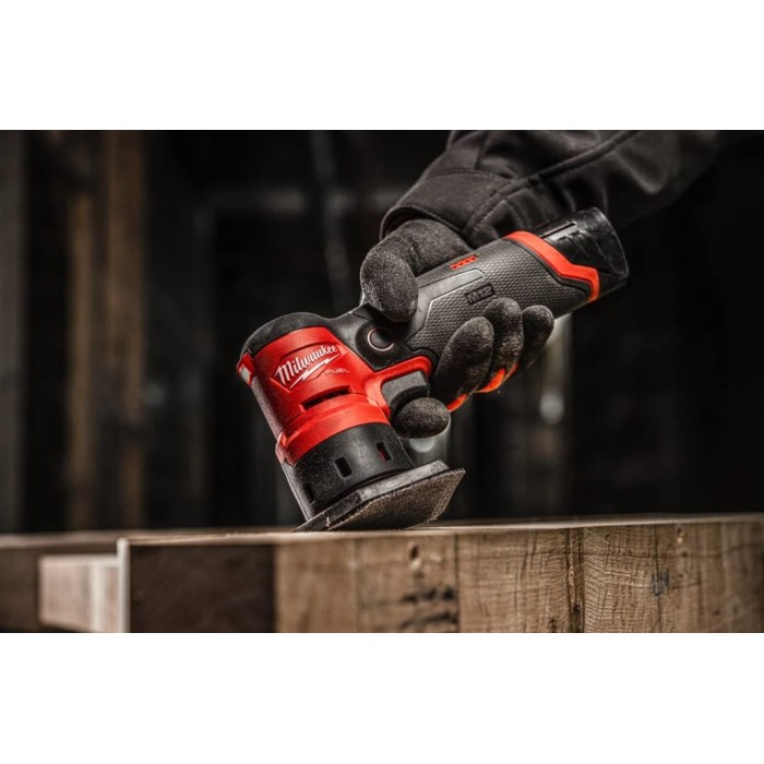 Шліфмашина вібраційна акумуляторна безщіткова MILWAUKEE, M12 FDSS-422X (зарядний пристрій С12 С, 1 акумулятор М12 В2 2Аг, 1 акум Шліфмашина вібраційна акумуляторна безщіткова MILWAUKEE, M12 FDSS-422X (зарядний пристрій С12 С, 1 акумулятор М12 В2 2Аг, 1 акум