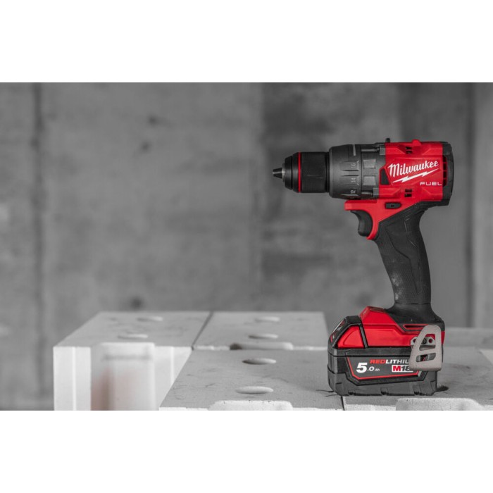 Дриль-шуруповерт акумуляторний безщітковий MILWAUKEE, M18 FDD3-0X,158Нм (каркас, кліпса для ременя, бічна ручка, HD кейс) Дриль-шуруповерт акумуляторний безщітковий MILWAUKEE, M18 FDD3-0X,158Нм (каркас, кліпса для ременя, бічна ручка, HD кейс)