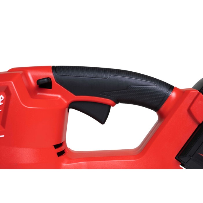 Кущоріз акумуляторний безщітковий MILWAUKEE, M18 FHET45-802, лезо 45см (зарядний пристрій M12-18 FC, 2 акумулятори М18 НВ8 8Аг, Кущоріз акумуляторний безщітковий MILWAUKEE, M18 FHET45-802, лезо 45см (зарядний пристрій M12-18 FC, 2 акумулятори М18 НВ8 8Аг,