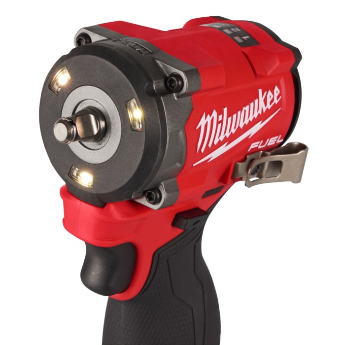 Гайковерт акумуляторний безщітковий 3/8'' MILWAUKEE, M12 FCIWF38G3-0, 745Нм, з кільцем (каркас, кліпса на ремінь, картонне пакув Гайковерт акумуляторний безщітковий 3/8'' MILWAUKEE, M12 FCIWF38G3-0, 745Нм, з кільцем (каркас, кліпса на ремінь, картонне пакув