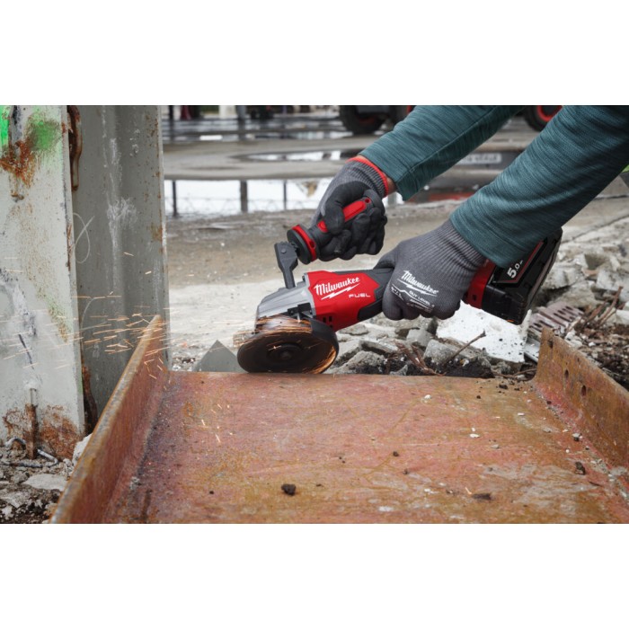 Шліфмашина кутова акумуляторна MILWAUKEE, M18 FSAGSVO125X-502X, 1200 Вт діаметр 125мм (+зар.пр., 2ак.Х5Аг, HD кейс) Шліфмашина кутова акумуляторна MILWAUKEE, M18 FSAGSVO125X-502X, 1200 Вт діаметр 125мм (+зар.пр., 2ак.Х5Аг, HD кейс)
