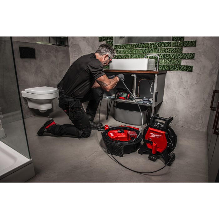 Машина прочистна акумуляторна MILWAUKEE, M12 HSFSM-602, 5м (зарядний пристрій С12 С, 2 акумулятори М12 В6 6Аг, картонне пакуванн Машина прочистна акумуляторна MILWAUKEE, M12 HSFSM-602, 5м (зарядний пристрій С12 С, 2 акумулятори М12 В6 6Аг, картонне пакуванн