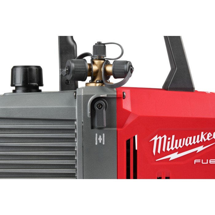 Насос вакуумний акумуляторний MILWAUKEE, M18 FVP5-0 з адаптером (каркас) Насос вакуумний акумуляторний MILWAUKEE, M18 FVP5-0 з адаптером (каркас)